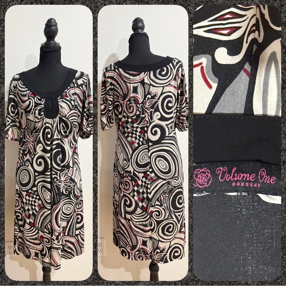Volume One Women’s Short Sleeve Abstract Pattern Dress-sz large